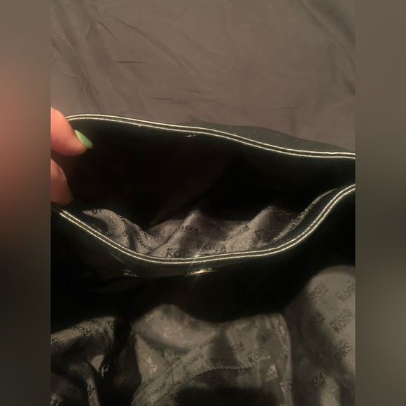 Black Michael Kors purse - Picture 4 of 4